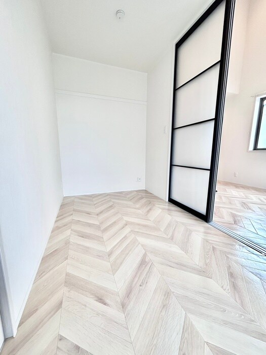 物件内観写真10　(居室)