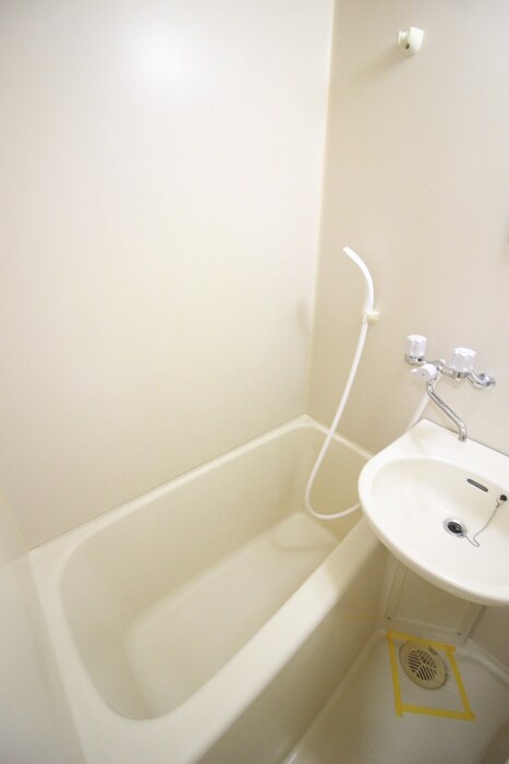 物件内観写真6　(バス／シャワールーム等)