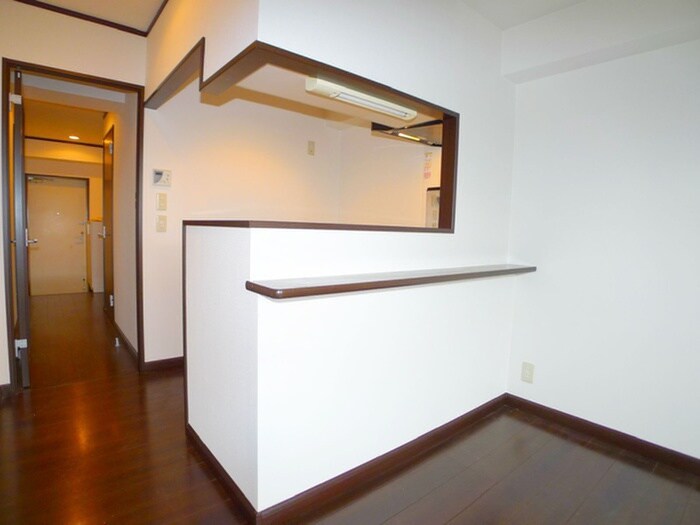 物件内観写真19　(廊下)