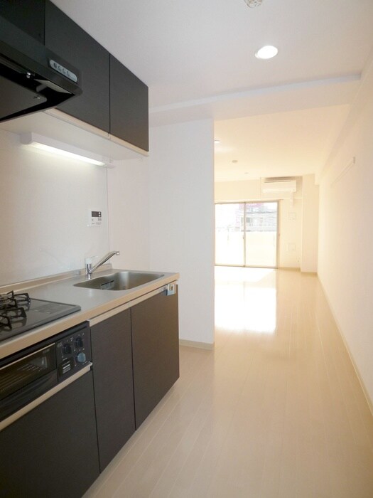 物件内観写真16　(室内からの展望)