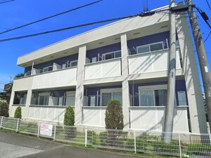 ストロベリー・カーサⅤ外観写真