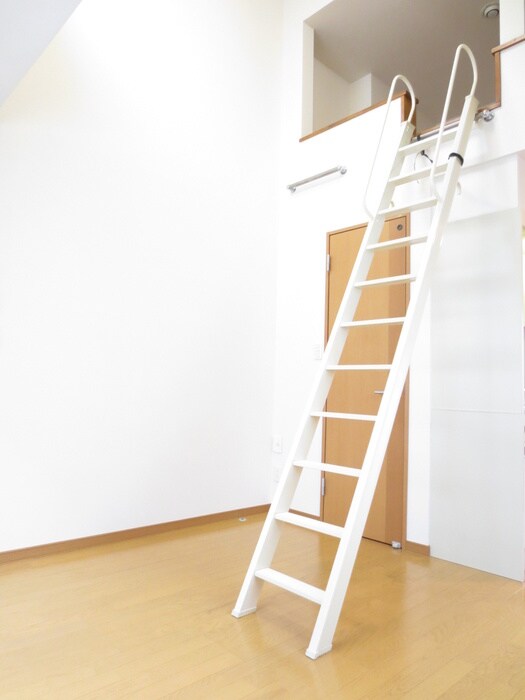 物件内観写真10　(居室)