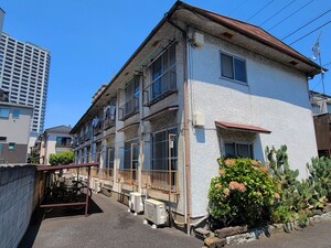 白百合ハウス外観写真