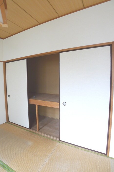 物件内観写真10　(収納)