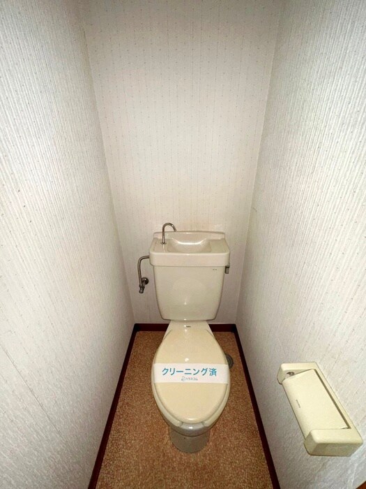 物件内観写真14　(トイレ)