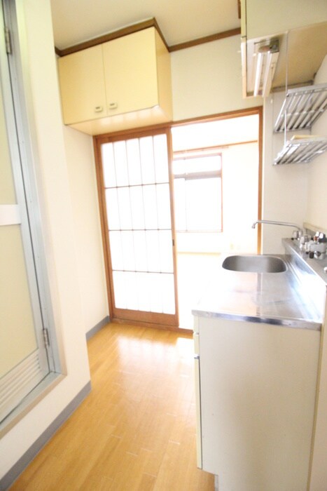 物件内観写真12　(廊下)