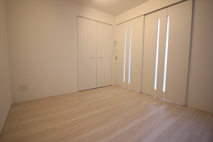 物件内観写真11　(居室)