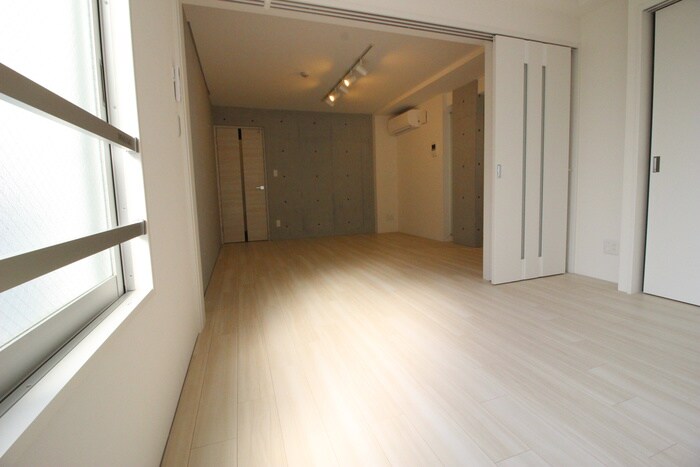 物件内観写真11　(居室)