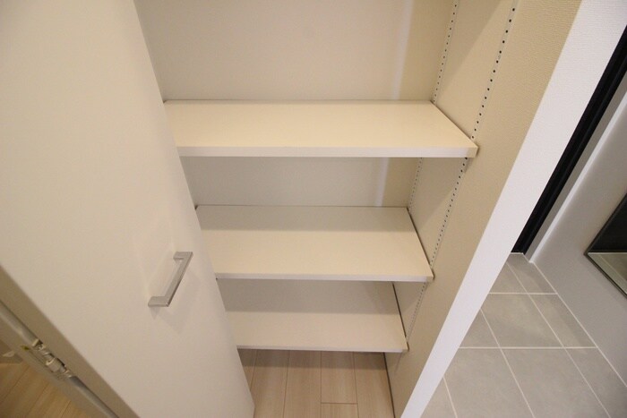 物件内観写真14　(靴箱)