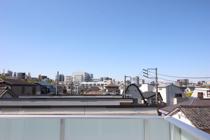 物件内観写真16　(室内からの展望)