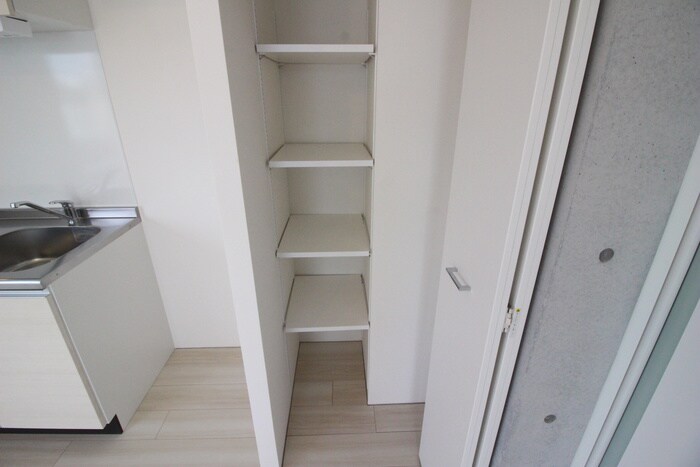 物件内観写真17　(収納)