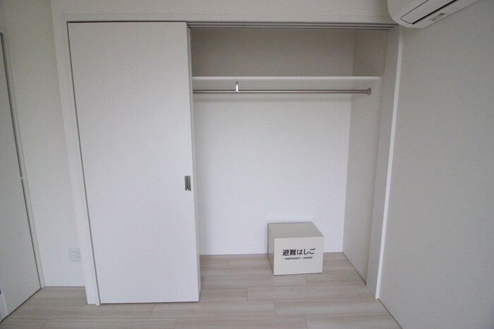 物件内観写真18　(収納)