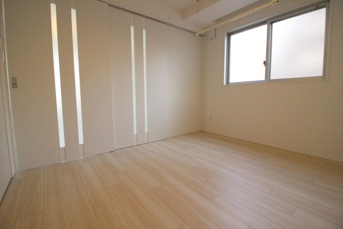 物件内観写真18　(居室)
