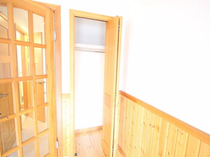 物件内観写真12　(収納)