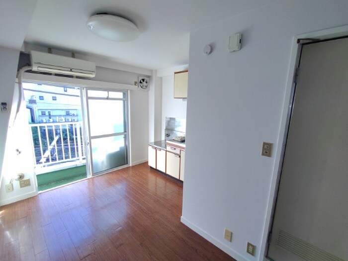 物件内観写真19　(居室)