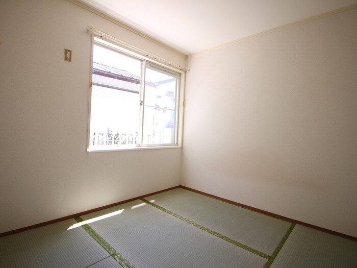 物件内観写真19　(居室)