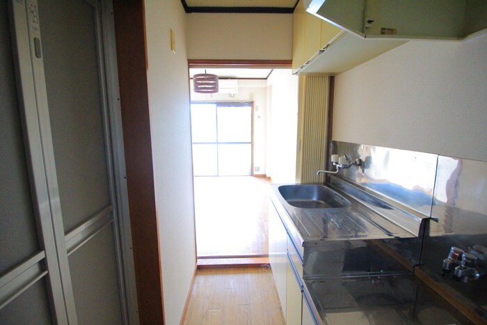 物件内観写真17　(廊下)