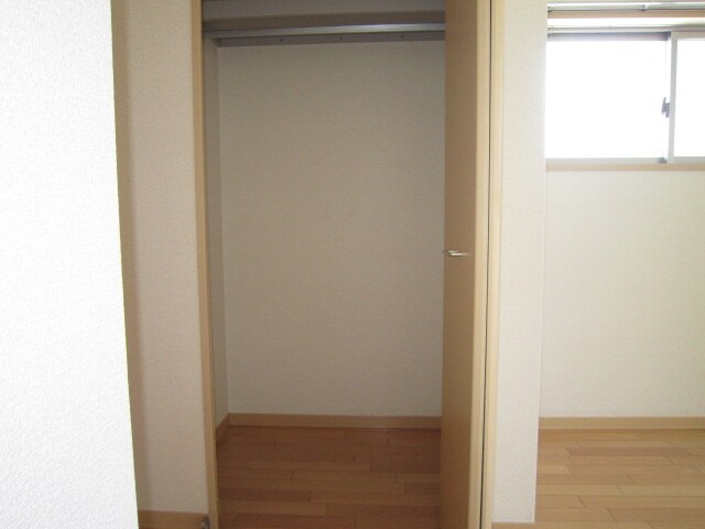物件内観写真9　(収納)