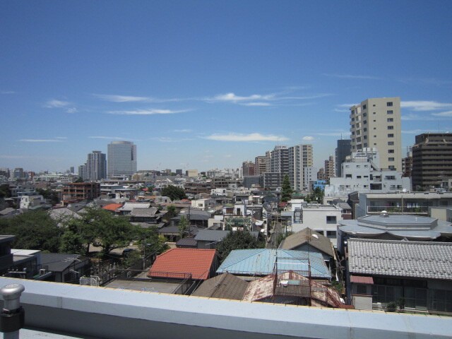 物件内観写真16　(室内からの展望)