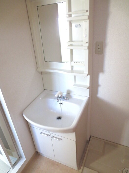 物件内観写真6　(洗面)