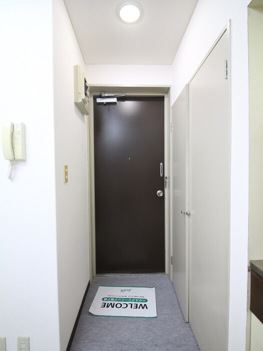 物件内観写真20　(玄関)