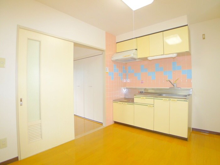 物件内観写真8　(内観写真)