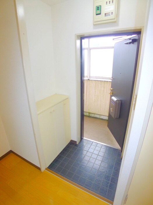 物件内観写真17　(靴箱)