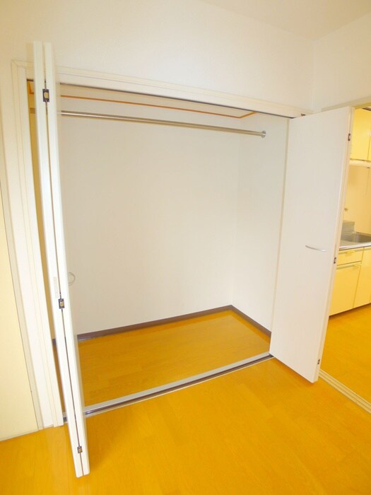 物件内観写真21　(収納)