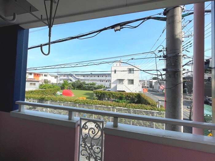 物件内観写真15　(室内からの展望)