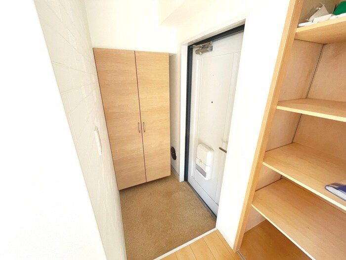 物件内観写真16　(靴箱)