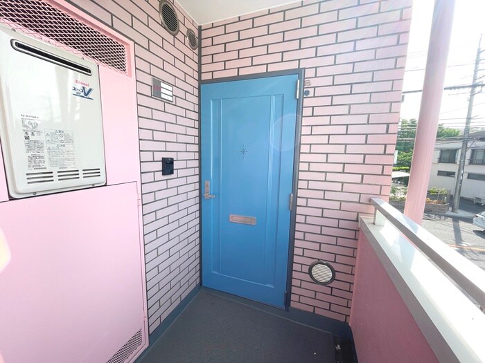 物件内観写真22　(室内からの展望)