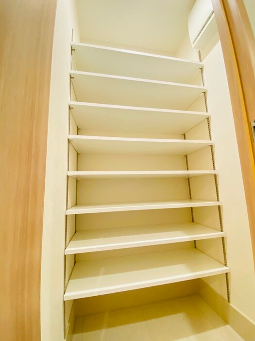 物件内観写真22　(靴箱)