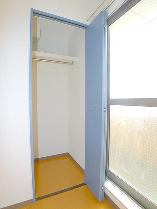 物件内観写真12　(収納)