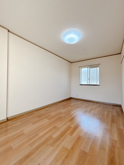 物件内観写真22　(居室)