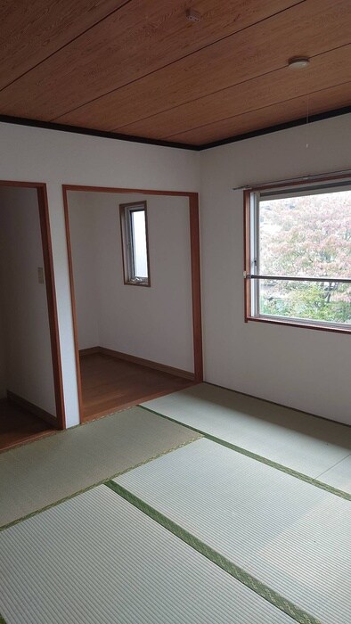 物件内観写真12　(居室)