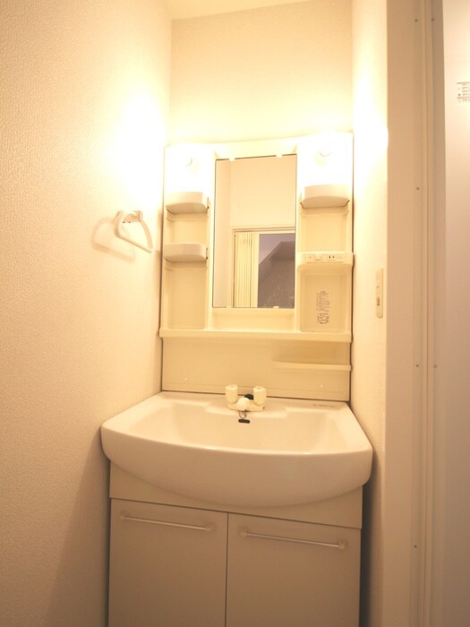 物件内観写真11　(洗面)