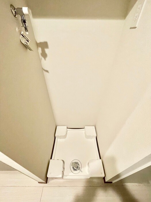 物件内観写真20　(洗濯機置場)