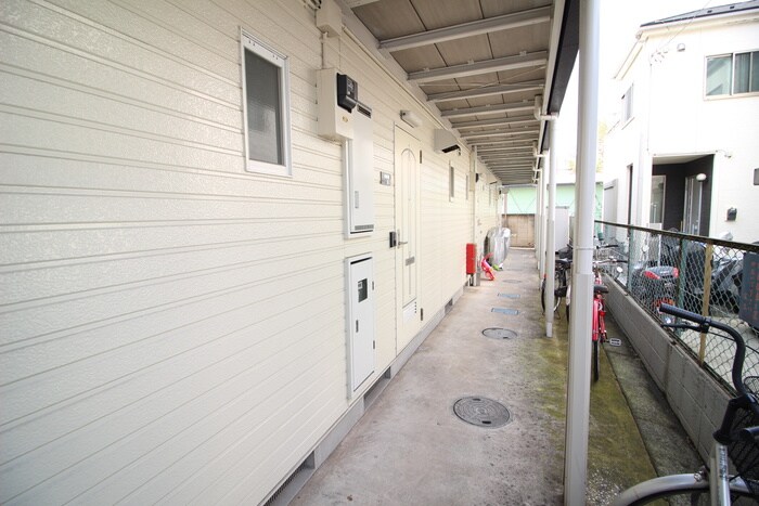 物件外観写真4　(駐輪場)