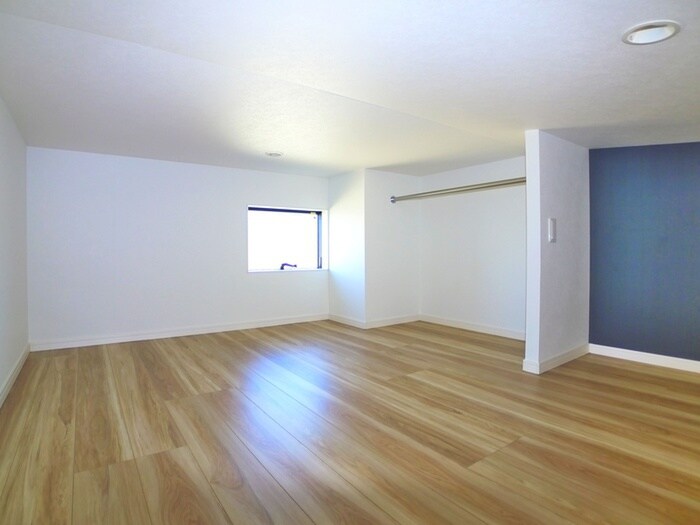 物件内観写真18　(ロフト)