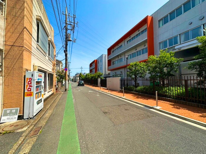 物件外観写真4　(周辺環境)