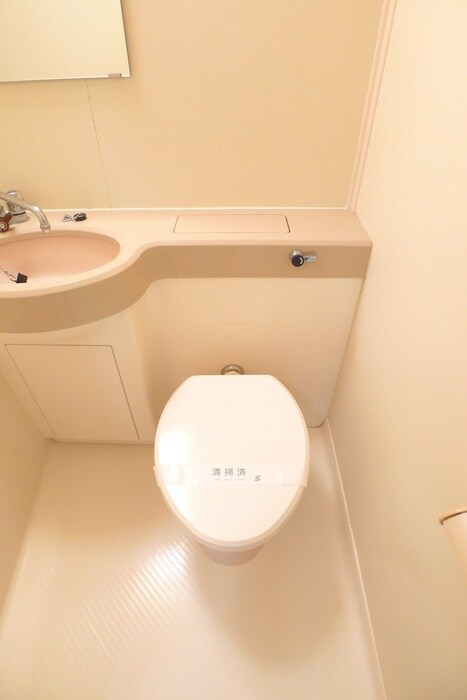 物件内観写真14　(トイレ)