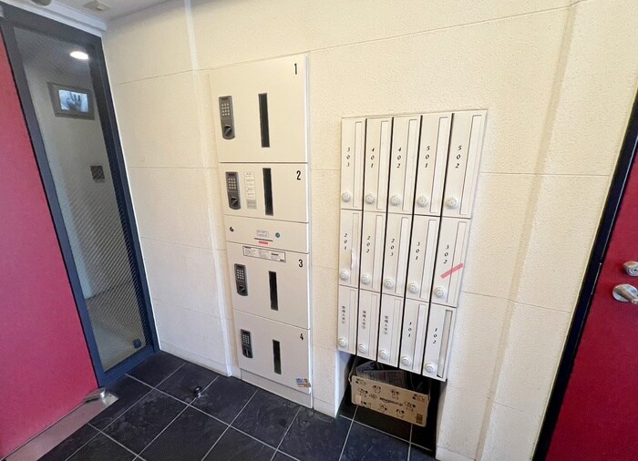 物件外観写真4　(建物設備)