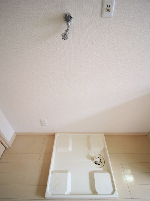 ウィングコ－ト奥戸の洗濯機置場