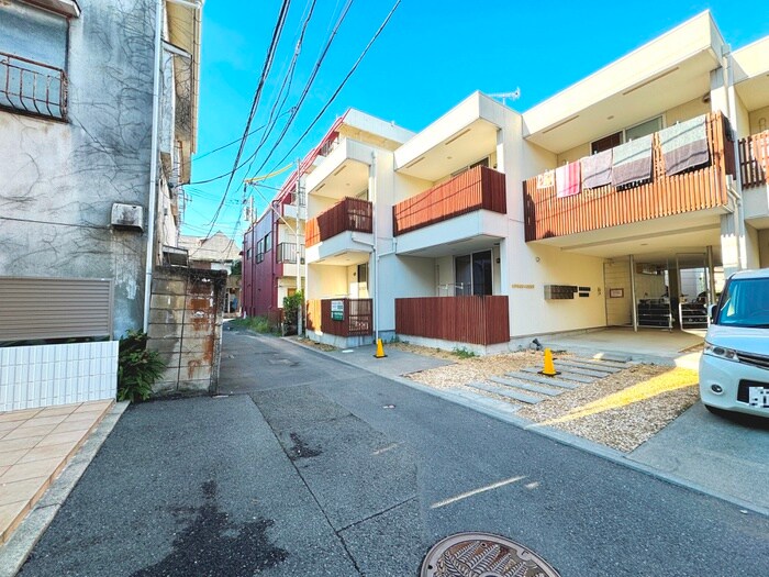 物件外観写真6　(周辺環境)