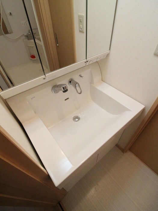 物件内観写真13　(洗面)