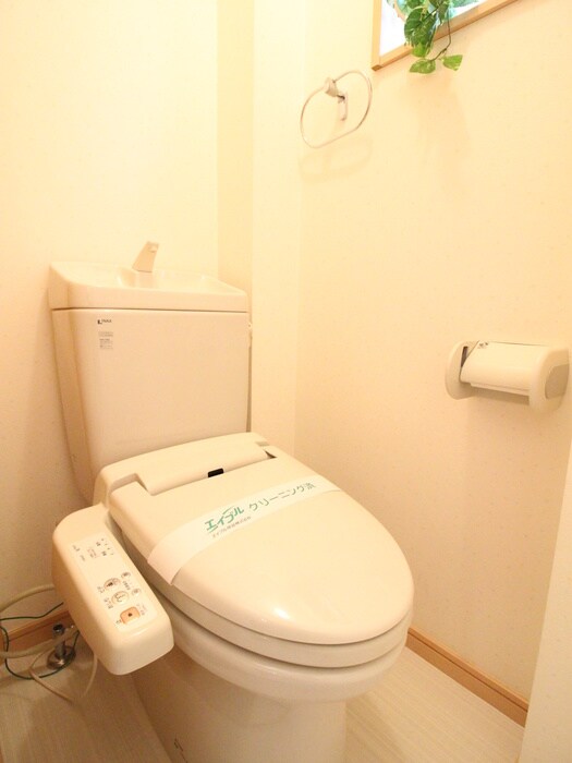 物件内観写真15　(トイレ)