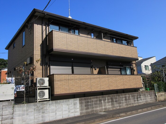 物件外観写真2　(外観写真)