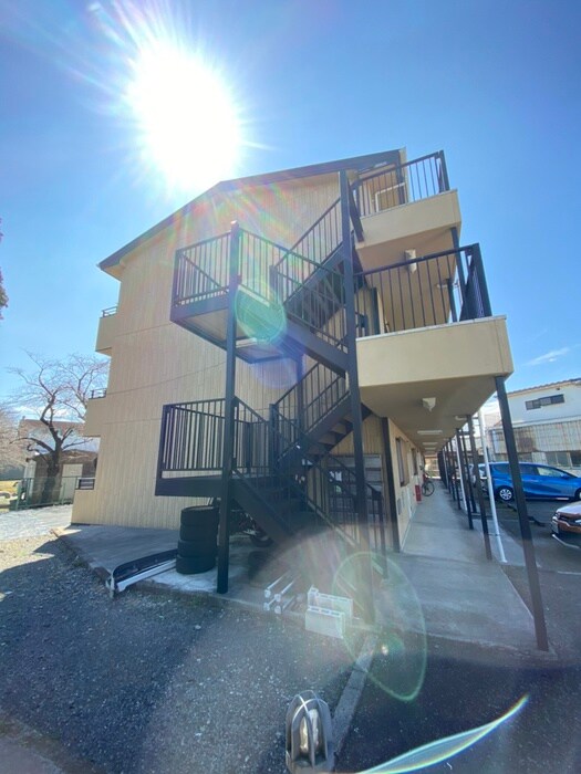 ロイヤルエステート山田の外観写真