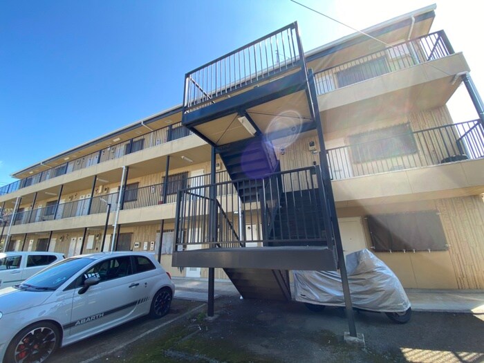 ロイヤルエステート山田の外観写真