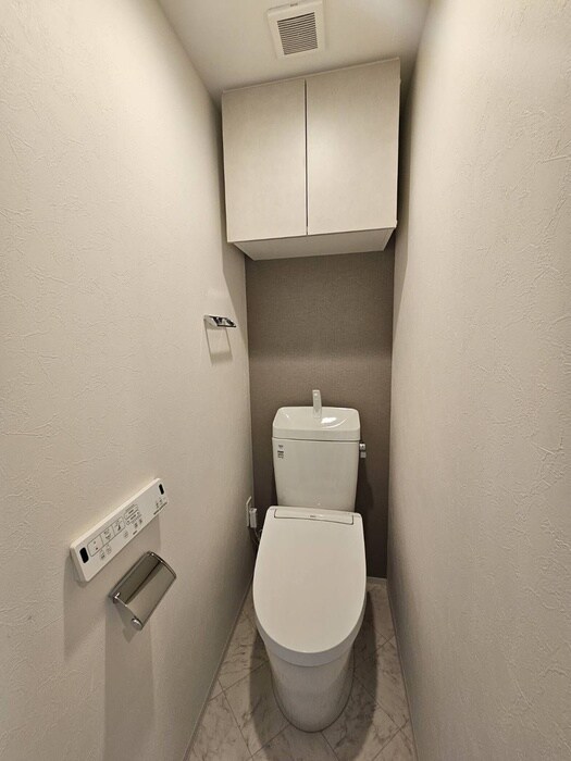 物件内観写真13　(トイレ)